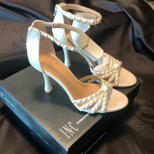 Macys/INC. Dressy/prom/bridal dress ankle strap shoes/sandals